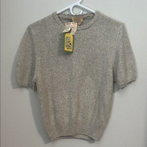 NWT Yellow Rose Womens Sweater